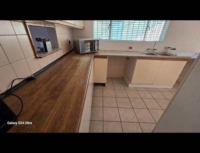 3 BEDROOM PROPERTY TO RENT IN FREEWAY PARK